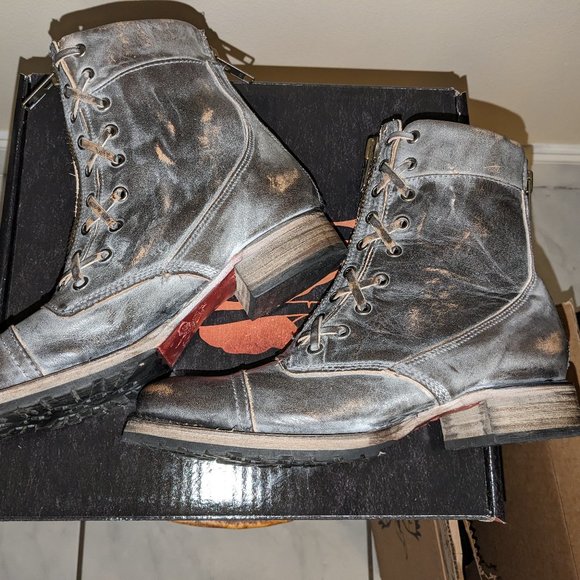 FREEBIRD Liverpool Booties Size 9 - ICE Color - Like New - Picture 12 of 17